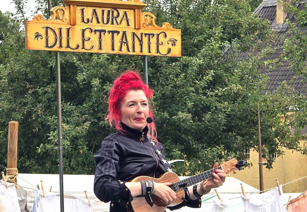 flachsmarkt_burg_linn_2025_niveau-klatsch_1_laura_dilettante