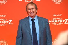 monday_night_2026_niveau-klatsch_chris_de_burgh