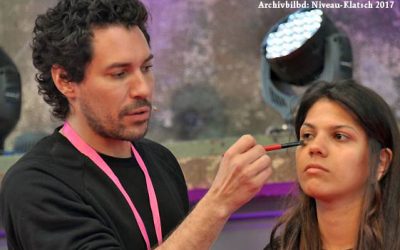 glow_2018_boris-entrup_niveau_klatsch