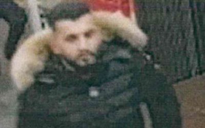 Polizei ESSEN fahndet wegen sexueller Belästigung mit Foto nach Unbekanntem!