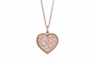 Gewinnt eine wunderschöne Lumoava Kette inkl. Anhänger (925 Sterlingsilber)