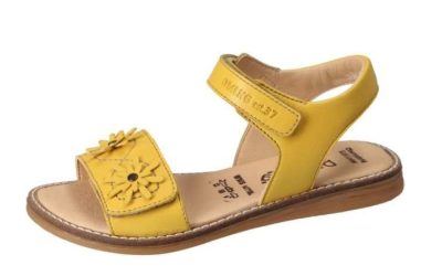 Hersteller ruft Kinderschuhe zurück