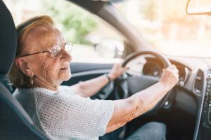 Wie sicher sind ältere Menschen im Straßenverkehr unterwegs?