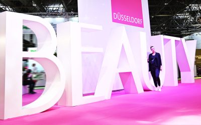 Beste Unterhaltung mit Stars und Meisterschaften bei der BEAUTY Düsseldorf 2023!