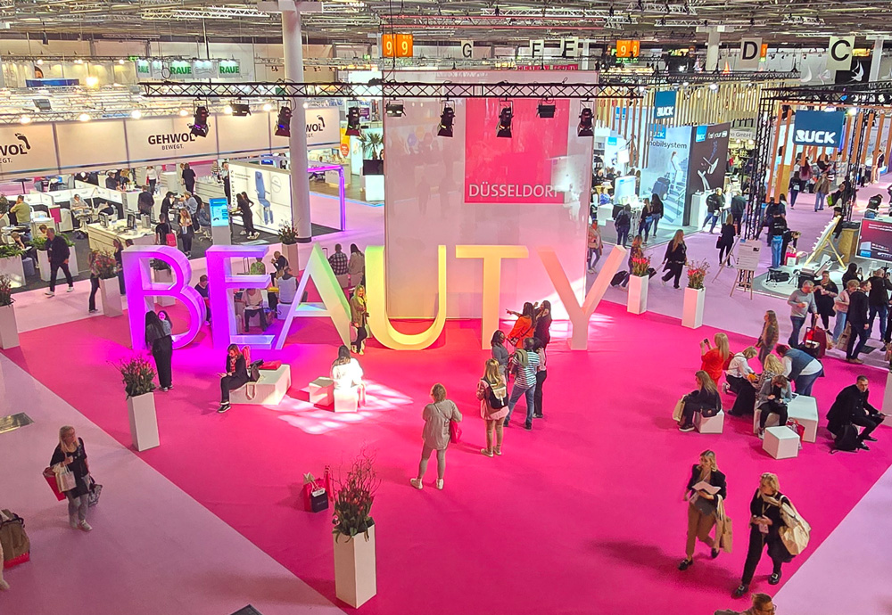 beauty_2025_atmo_10_niveau-klatsch Beauty Düsseldorf/ Foto niveau-klatsch